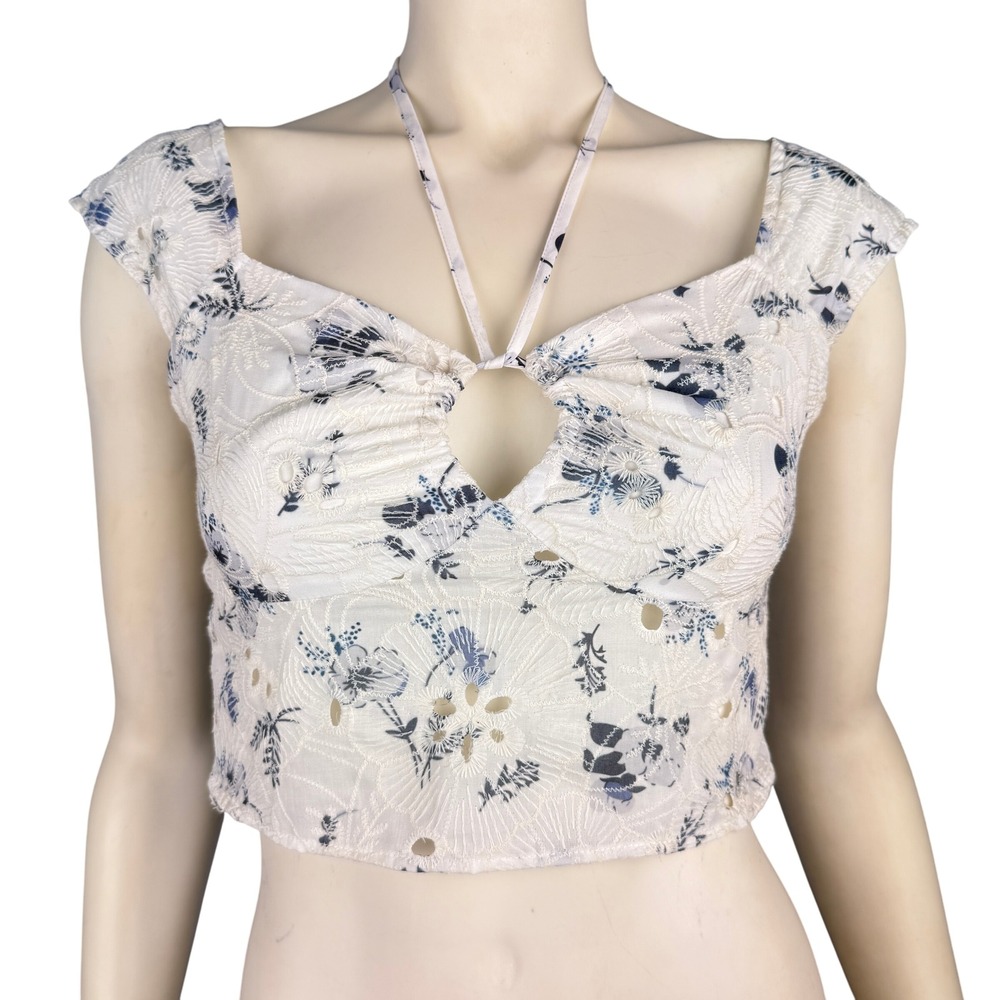 Cider Crop Top S White Embroidered Floral Eyelet Lace Keyhole Y2K Cottagecore